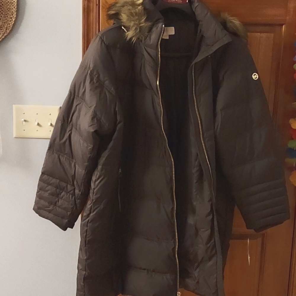 Womens 3/4 length coat